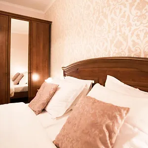 https://apartments-villa-paradise.hotels-in-trogir.com